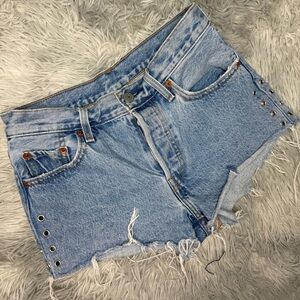 Levi’s 501 Denim Shorts Button Fly Grommet Details Cutoffs Size 25